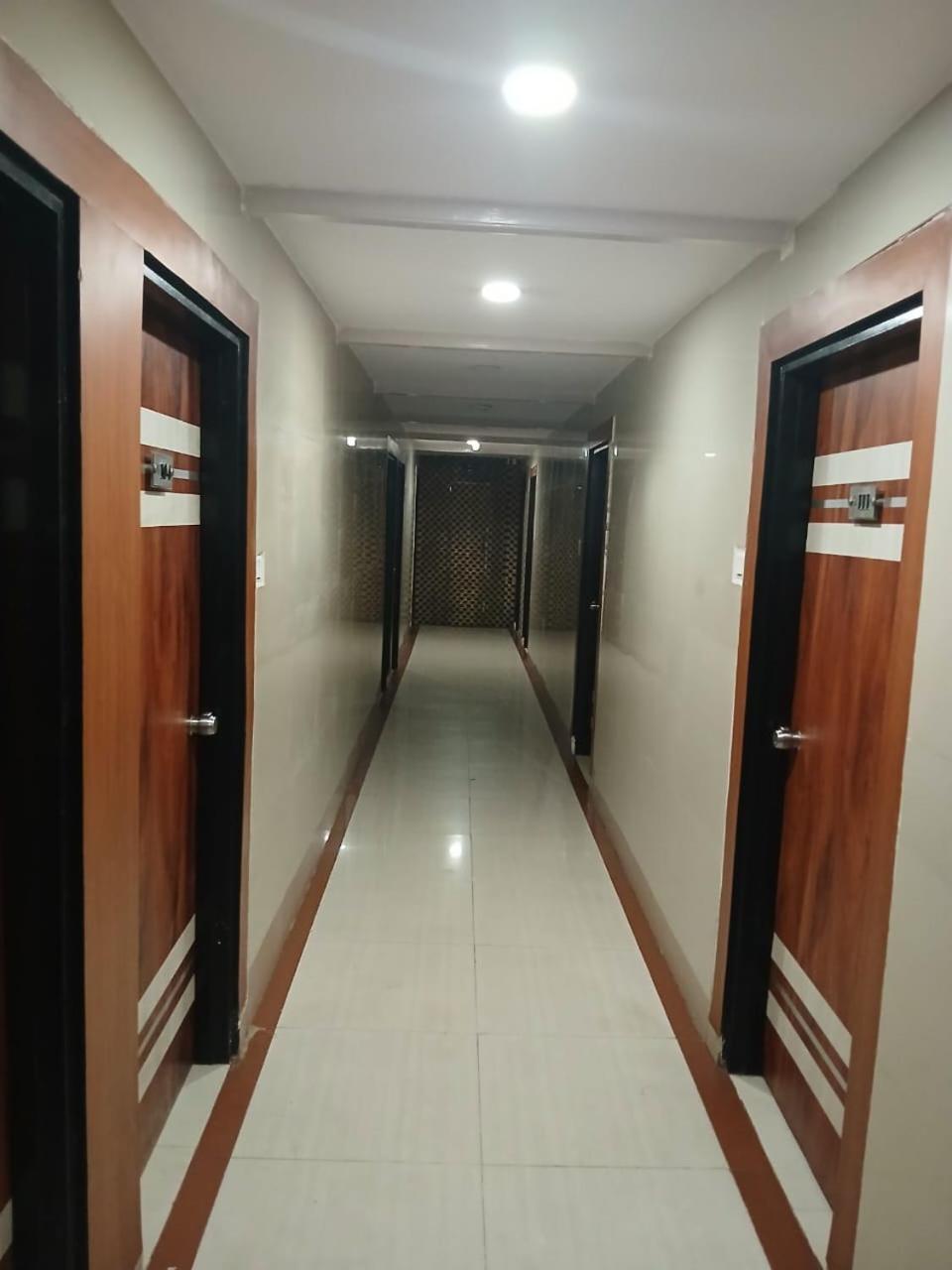 Blossoms Room Hotel Alekhya Residency- Luxury Lollection Hyderabad Exterior foto