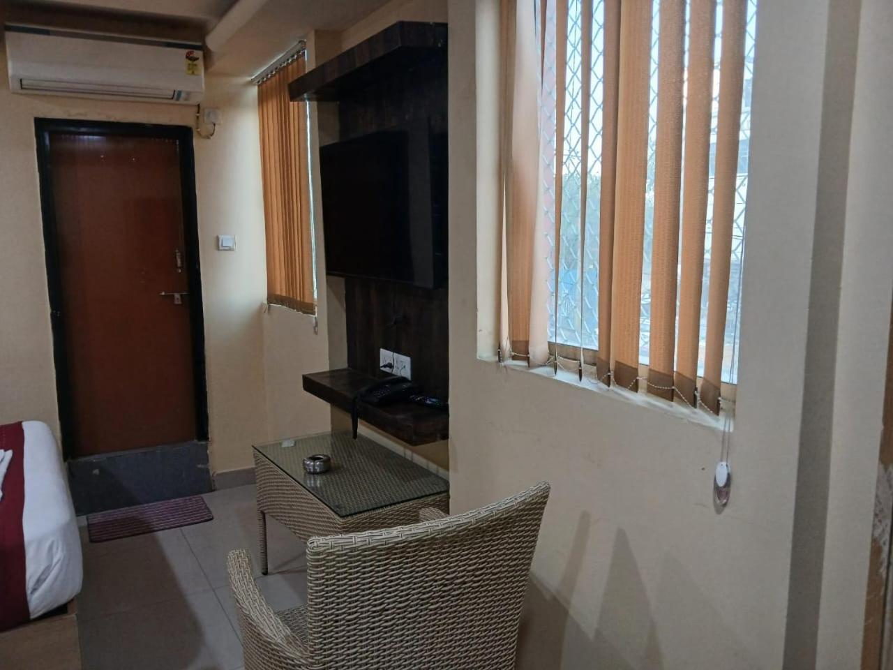 Blossoms Room Hotel Alekhya Residency- Luxury Lollection Hyderabad Exterior foto
